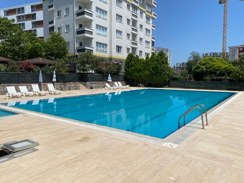 Süs Havuzu ve Bahçe Şelalesi ile Peyzaj Tasarımı
